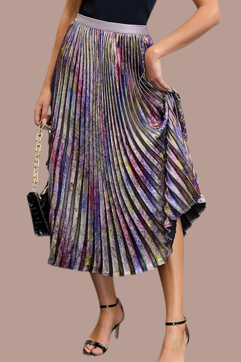 chic spring outfit with metallic pleated skirt and black heels